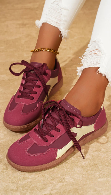 Walking Vibes Sneaks