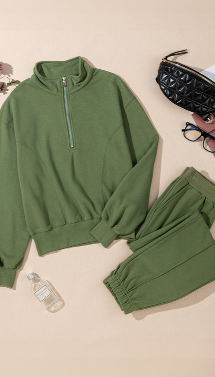 Vineyard Green Pullover and Joggers Set